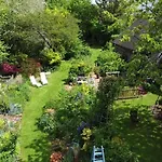 La Bergerie: Maison Ancienne Avec Jardin Anglais, 2 - Fr-1-497-35 Hébergement de vacances Sainte-Opportune