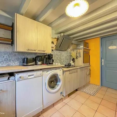 Vakantiehuis La Bergerie: Maison Ancienne Avec Jardin Anglais, 2 - Fr-1-497-35 Sainte-Opportune