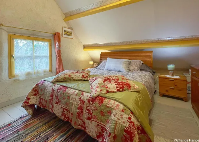 La Bergerie: Maison Ancienne Avec Jardin Anglais, 2 - Fr-1-497-35