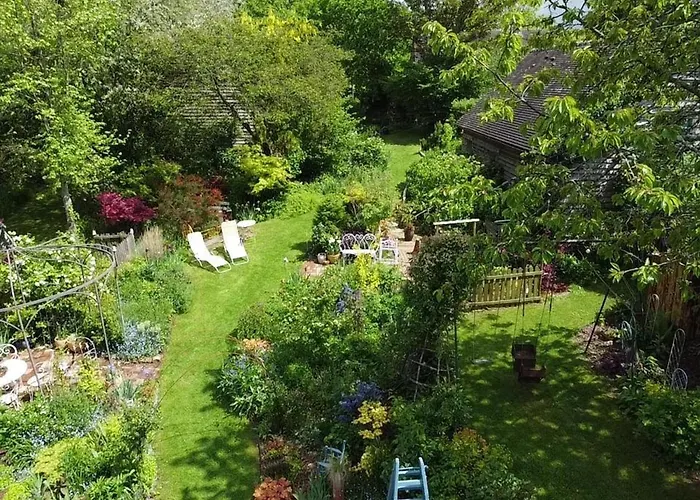 La Bergerie: Maison Ancienne Avec Jardin Anglais, 2 - Fr-1-497-35 Casa vacanze Sainte-Opportune