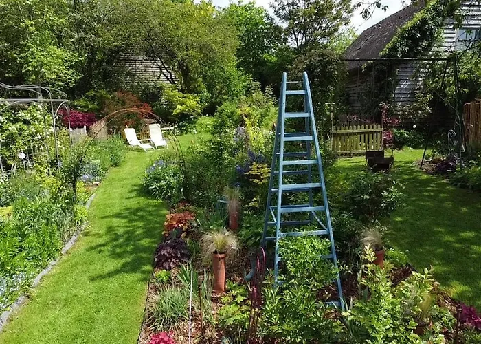 La Bergerie: Maison Ancienne Avec Jardin Anglais, 2 - Fr-1-497-35 Sainte-Opportune